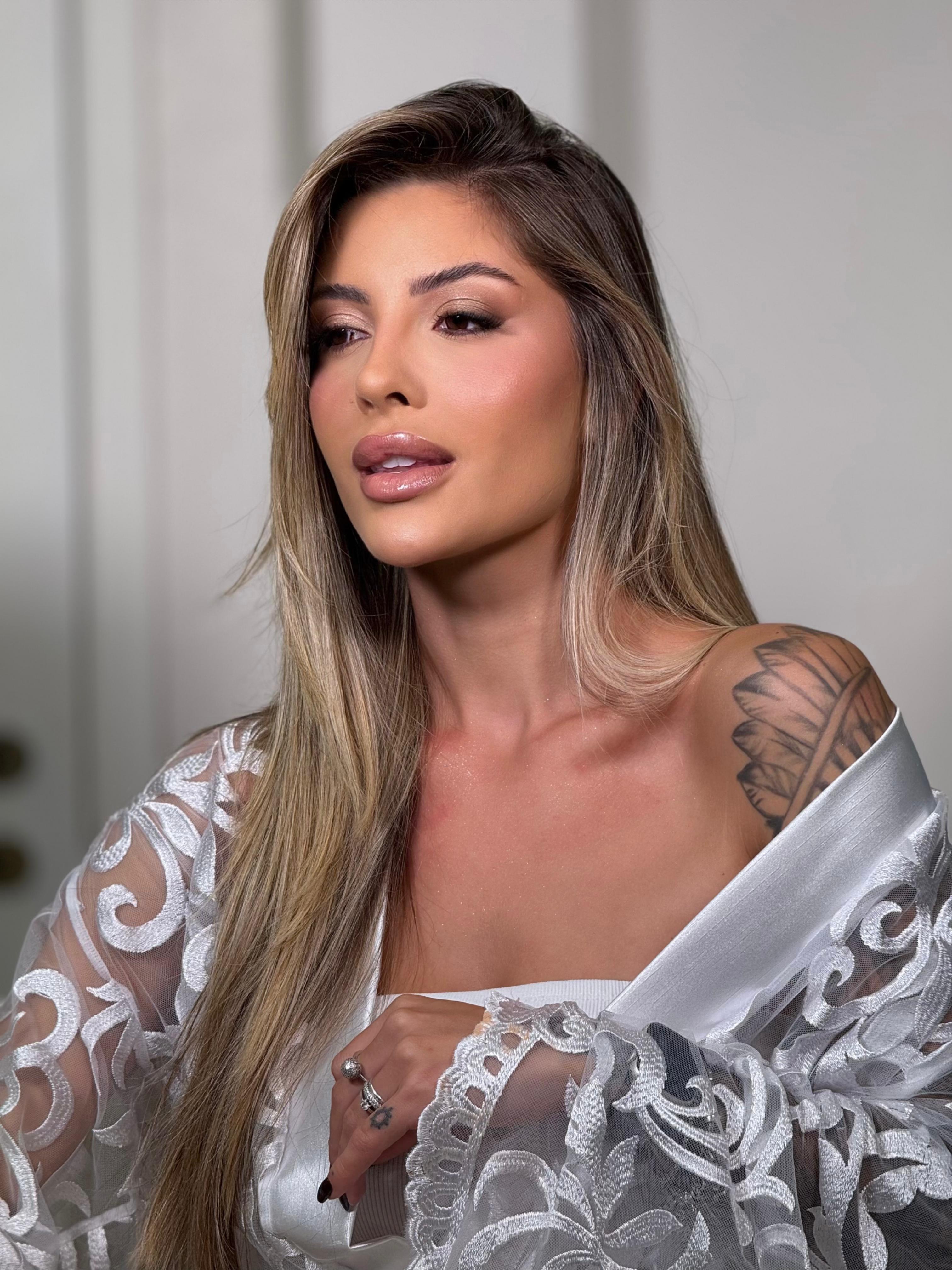 Maquiagem social morena